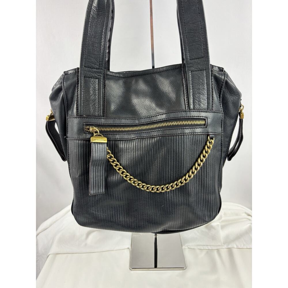 B Makowsky Shoulder Bag Tote Black Leather Brass Chain Hardware Pockets